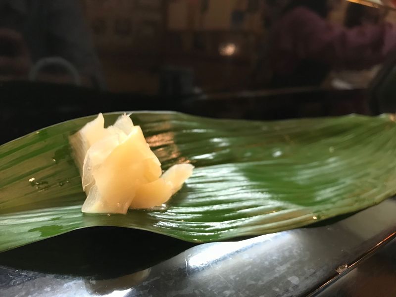 回らない寿司の美味しさを知った夜「鮨処 文太郎」- 浜松市南区三和町