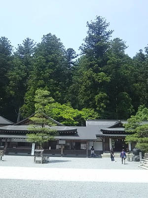真夏の陽気／小國神社