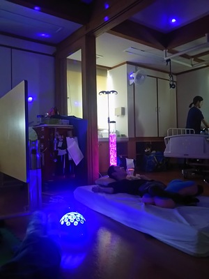 今日もボランティアへ／ハーモニー。
