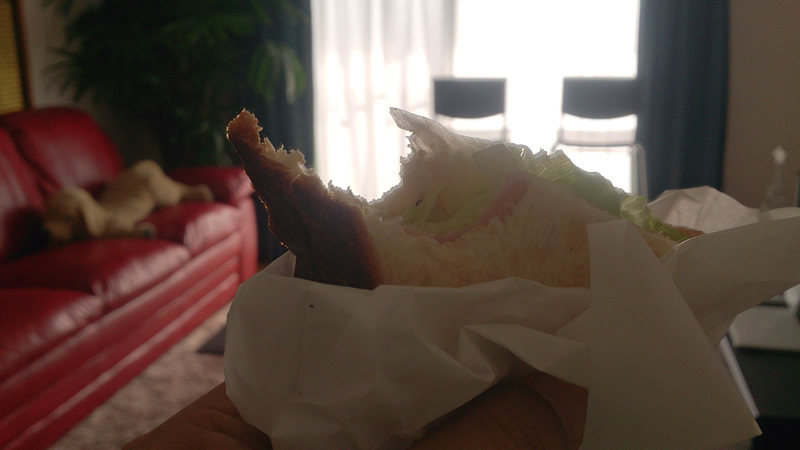 サンドイッチ専門店「ブラウニーサンドイッチ」は注文を受けてから作る手作りサンドイッチの店