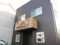 Cafe FROGS