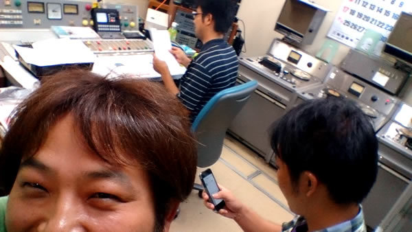 沖縄でラジオ出演してきました。