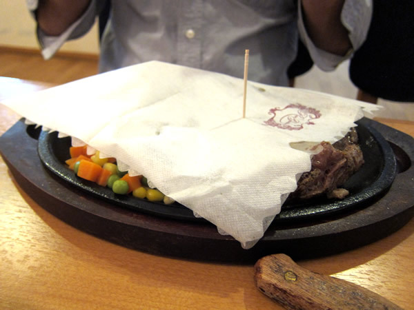 アメリカンキッチン（洋食／宜野湾）