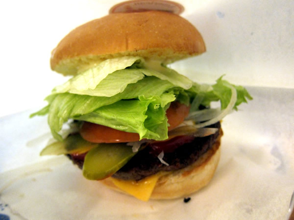 アメリカンキッチン（洋食／宜野湾）