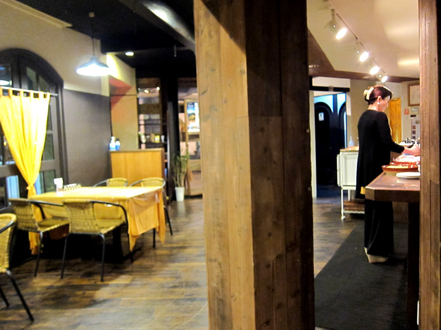 ASIAN KITCHEN&CAFE Chai