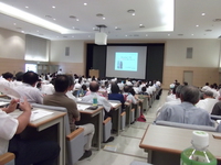 三鷹市長清原慶子氏の講演を聞く。