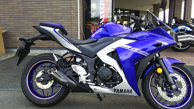 YZF-R25 PRUNUSマフラーで変身！ l アウトローの7人 ～ＹＳＰ袋井～