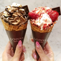 ☆GODIVA MEGA Parfait☆ 2020/04/14 23:36:34