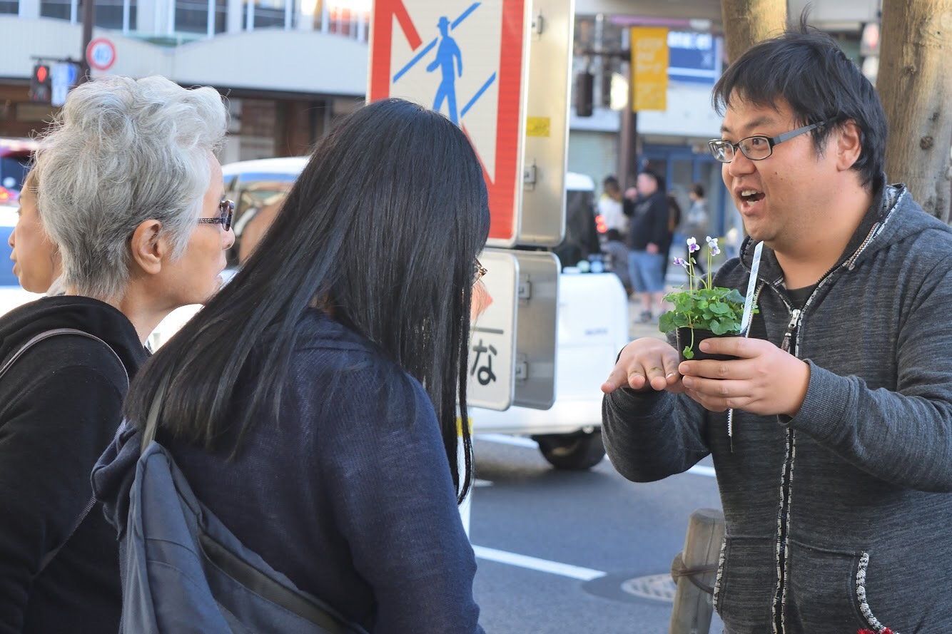 【第16回ゆりの木バザール】明日出店申込スタートです！