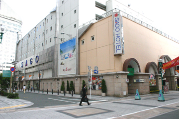 出演者紹介　stage8 モール街サゴー前