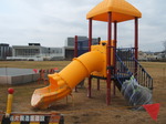 やっと月見の里公園に遊具。