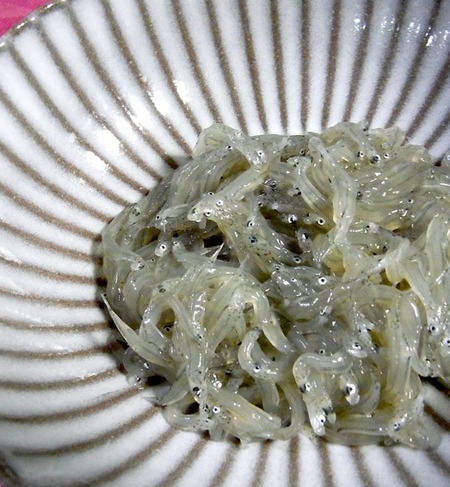 生しらすと蕪のおろし和え